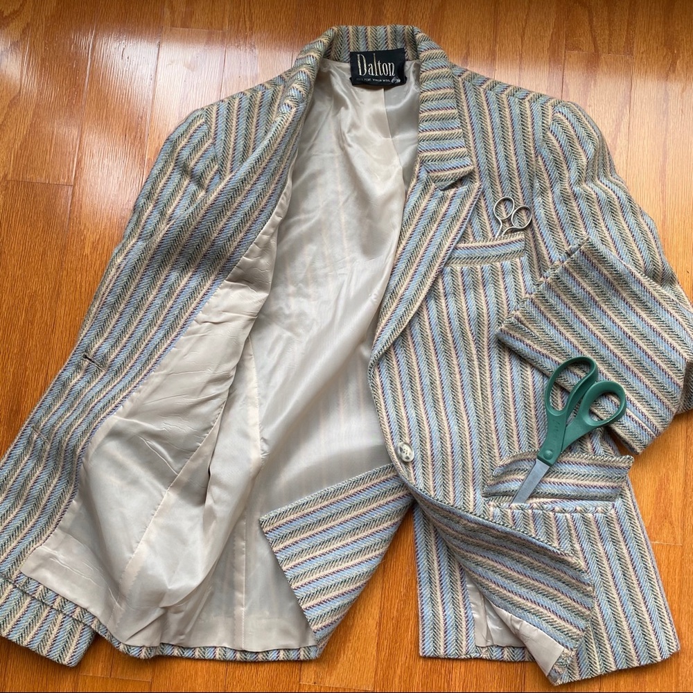 Striped virgin wool jacket and skirt by Dalton - Picture 2 of 6